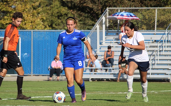 Women's Soccer Opens BVC Play with 3-2 Win over Yuba