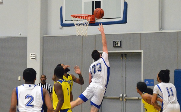 Men's Basketball Drops Tight Game to Alameda